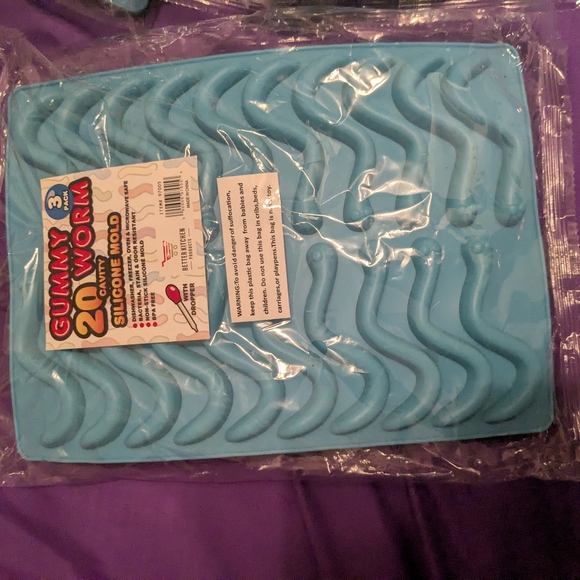 Gummy Worm Silicone Mold - Blue - Picture 3 of 4